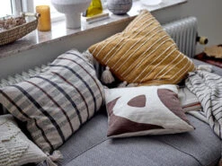 Bloomingville Ebrar Sierkussen - 82051025 -Bloomingville Verkoopwinkel bloomingville ebrar sierkussen 82051025 4