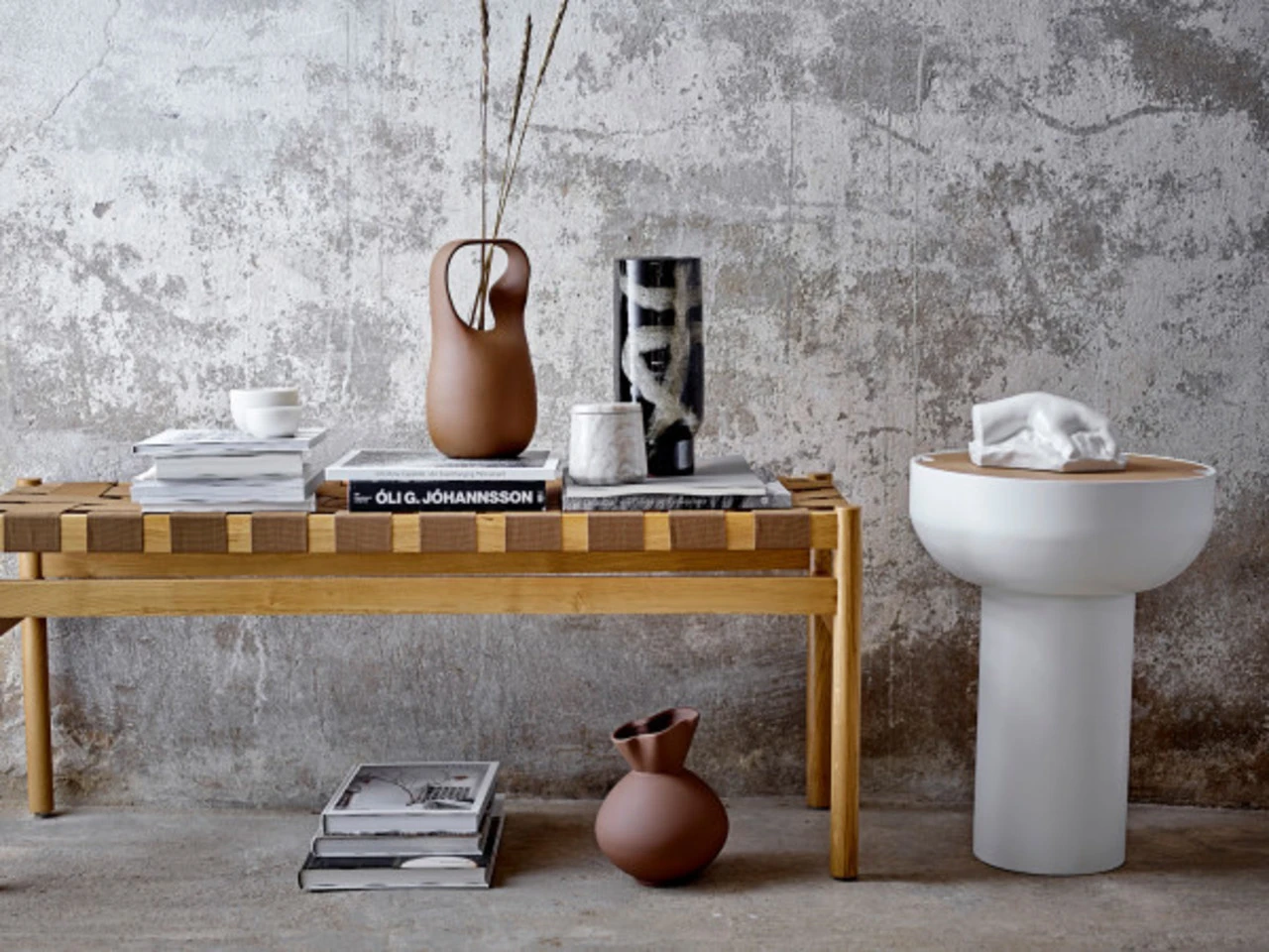 Bloomingville Vefa Vaas - Zwart 4 Bloomingville Vefa Vaas - Zwart - Afbeelding 4