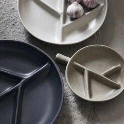 House Doctor Branch Borden Donkergrijs - Set Van 6 Stuks 7 House Doctor Branch Borden Donkergrijs - Set Van 6 Stuks -Bloomingville Verkoopwinkel house doctor branch borden donkergrijs set van 6 s 2