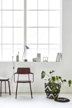 House Doctor Club Tafellamp Messing Ijzer 7 House Doctor Club Tafellamp Messing Ijzer -Bloomingville Verkoopwinkel house doctor club tafellamp messing ijzer 3