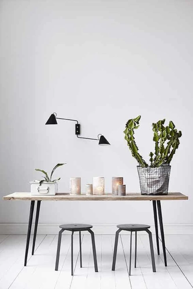 House Doctor Club Wandlamp Zwart Metaal Messing Verstelbaar 2 House Doctor Club Wandlamp Zwart Metaal Messing Verstelbaar - Afbeelding 2