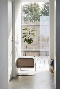 Hubsch Bank Met Opbergvak 6 Hubsch Bank Met Opbergvak -Bloomingville Verkoopwinkel hubsch bank met opbergvak 2