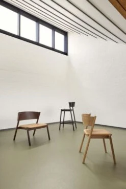 Hubsch Oblique Loungestoel Donkerbruin - 331606 -Bloomingville Verkoopwinkel hubsch oblique loungestoel donkerbruin 331606 4