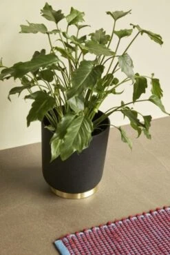 Hubsch Vloerkleed Wol - Blauw/bordeaux -Bloomingville Verkoopwinkel hubsch vloerkleed wol blauw bordeaux 9