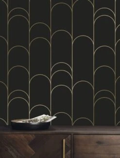 KEK Amsterdam Golden Lines Behang 100x280cm Zwart/goud MW-071 -Bloomingville Verkoopwinkel kek amsterdam golden lines behang 100x280cm zwart 2