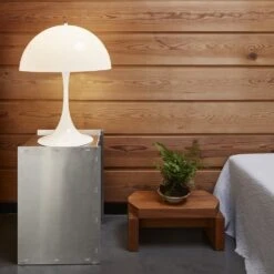 Louis Poulsen Panthella Tafellamp Opaal - 5744167042 -Bloomingville Verkoopwinkel louis poulsen panthella tafellamp opaal 5744167042 6