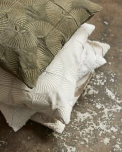 Nordal Albali Kussen Creme Incl. Vulling - 42460 -Bloomingville Verkoopwinkel nordal albali kussen creme incl vulling 42460 3