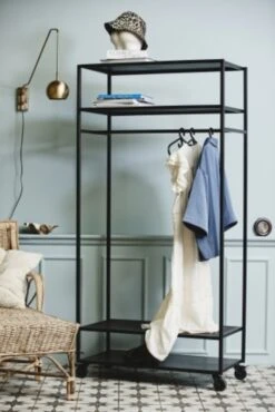 Nordal Athene Wandlamp - Goud 6 Nordal Athene Wandlamp - Goud -Bloomingville Verkoopwinkel nordal athene wandlamp goud 2