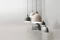 Normann Copenhagen Bell Medium Hanglamp Zand -Bloomingville Verkoopwinkel normann copenhagen bell medium hanglamp zand 6