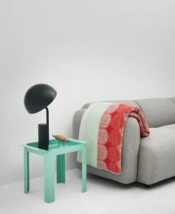 Normann Copenhagen Cap Tafellamp Donkerblauw 9 Normann Copenhagen Cap Tafellamp Donkerblauw -Bloomingville Verkoopwinkel normann copenhagen cap tafellamp donkerblauw 3